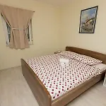 Apartment Armina *